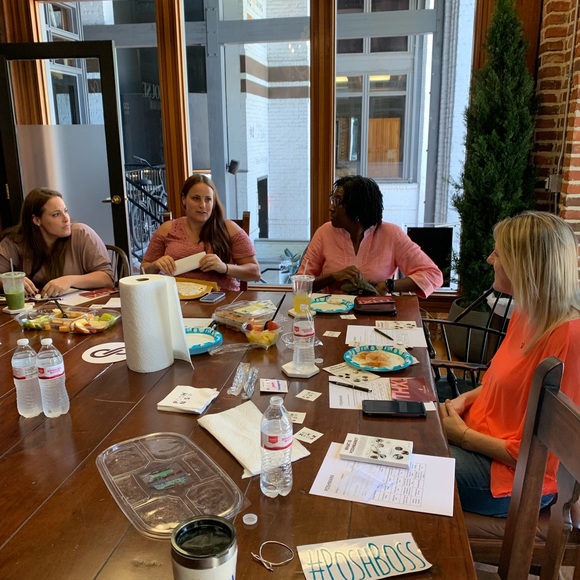 Posh N Sip | St. Petersburg Fl - Picture 3 of 5